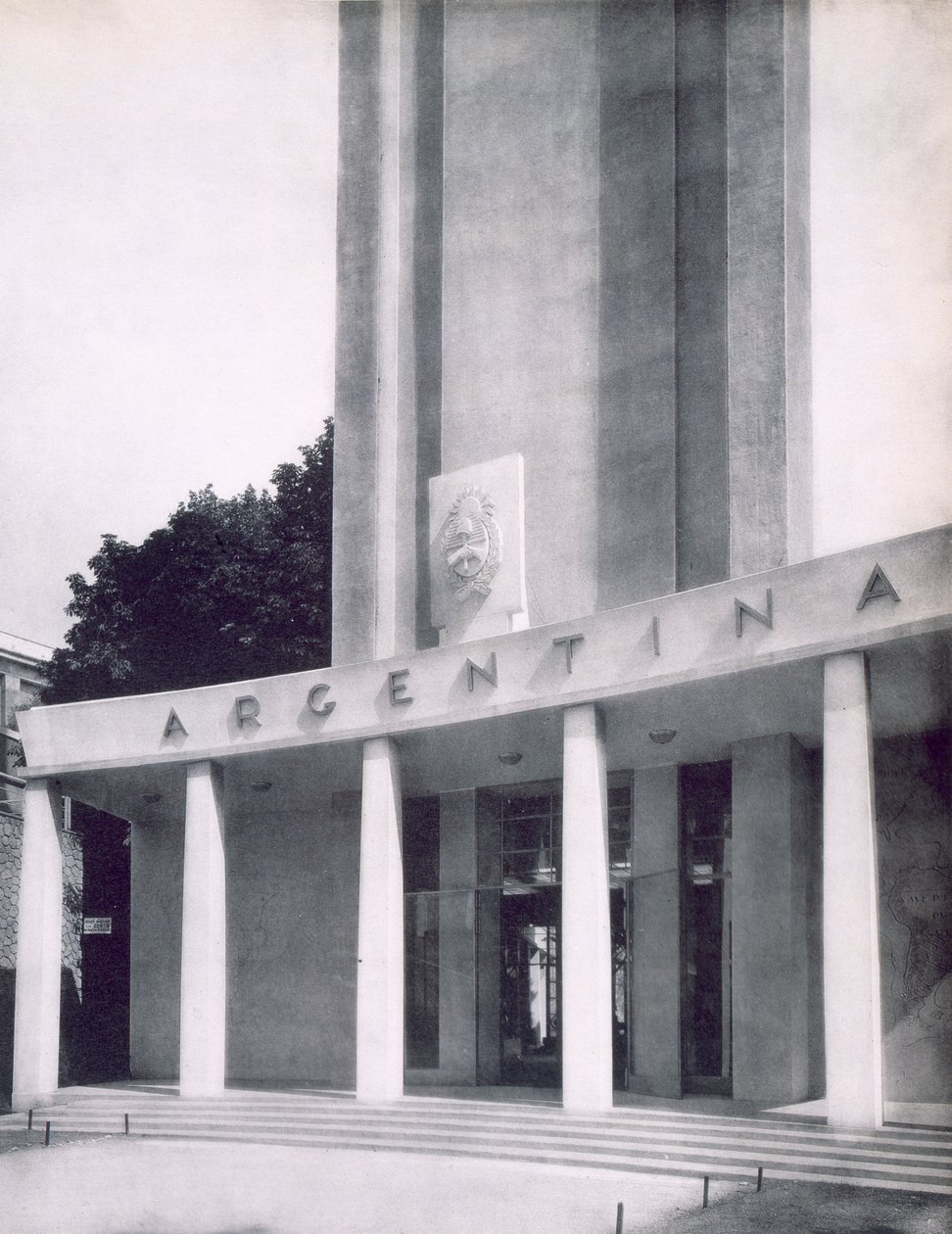 Het Argentijnse gebouw op de Internationale Expositie van Parijs, 1937 door French Photographer