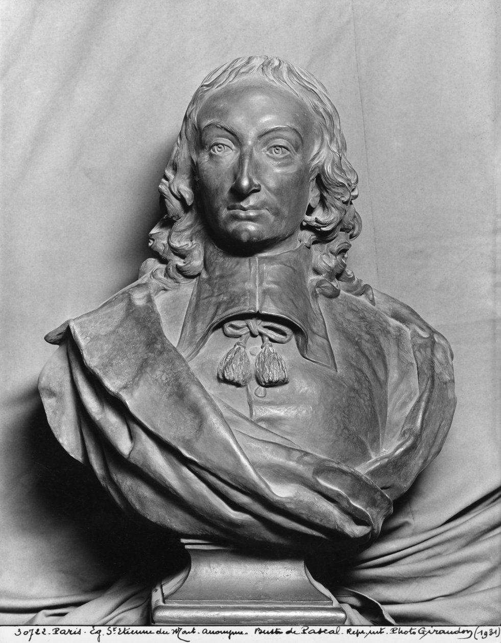 Blaise Pascal (marmer) door French School