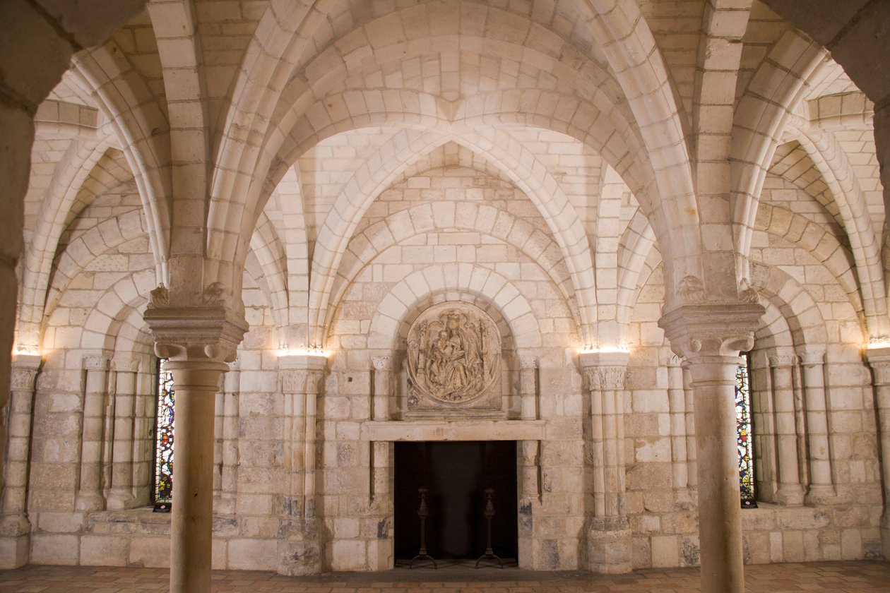 Kapittelzaal, Benedictijnse priorij van St. John, 1150-90 door French School