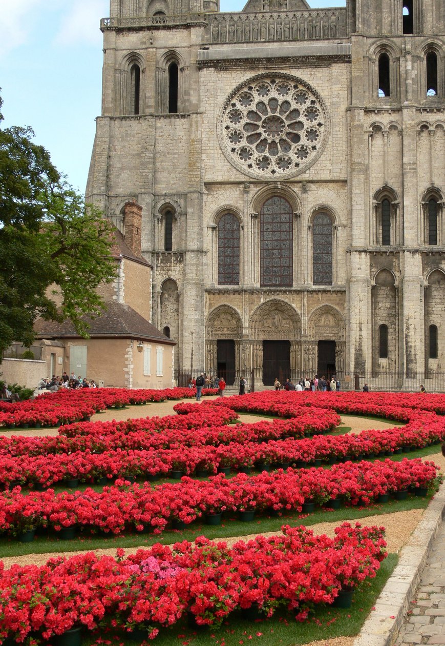 Een uitzicht op de westgevel door French School