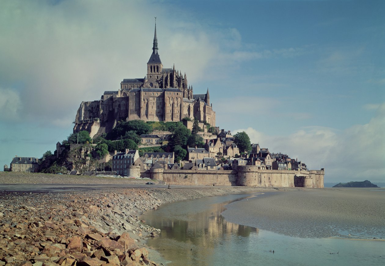 Mont Saint-Michel door French School