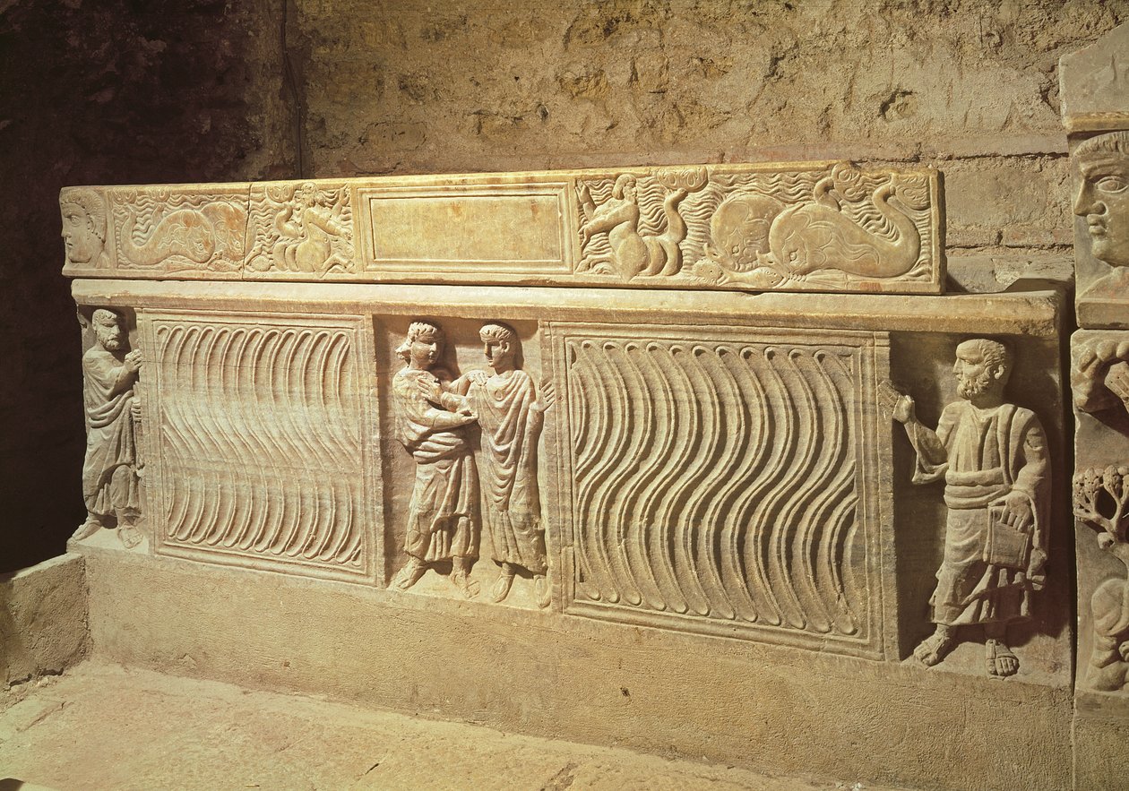 Sarcophagus van Sint Marcelle in de crypte, 5e eeuw na Christus door Gallo Roman
