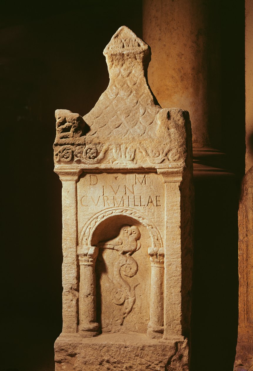 Grafsteen door Gallo Roman