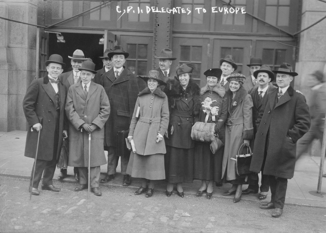 C.P.I. Afgevaardigden naar Europa, 1917-8 door George Grantham Bain