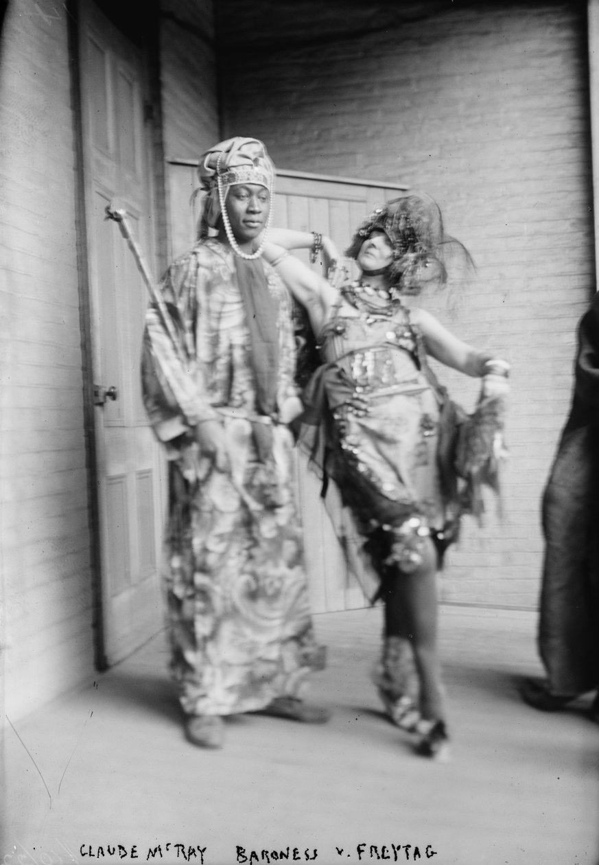 Claude McKay en barones Von Freytag-Loringhoven, ca. 1915 door George Grantham Bain