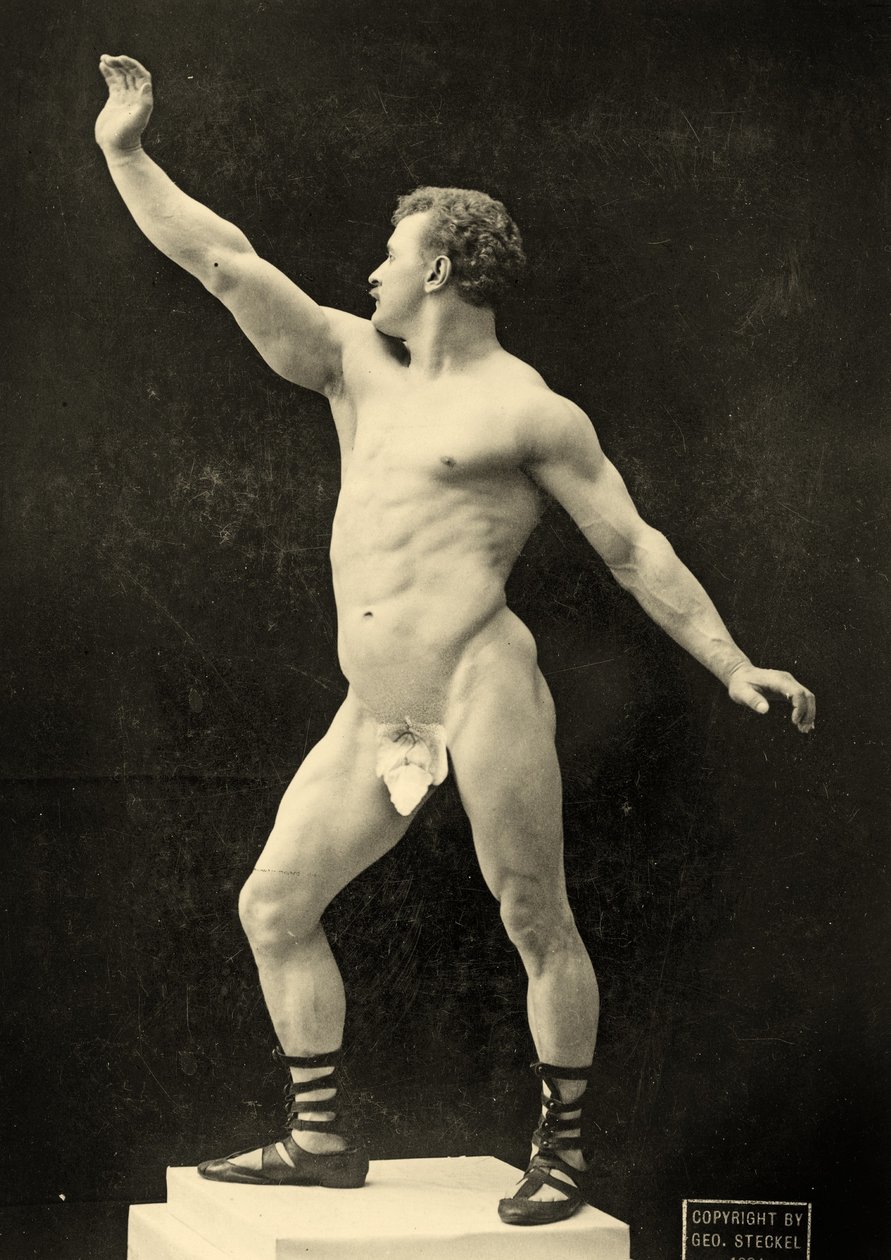 Eugen Sandow, in klassieke oud-Grieks-Romeinse pose, c.1894 door George Steckel