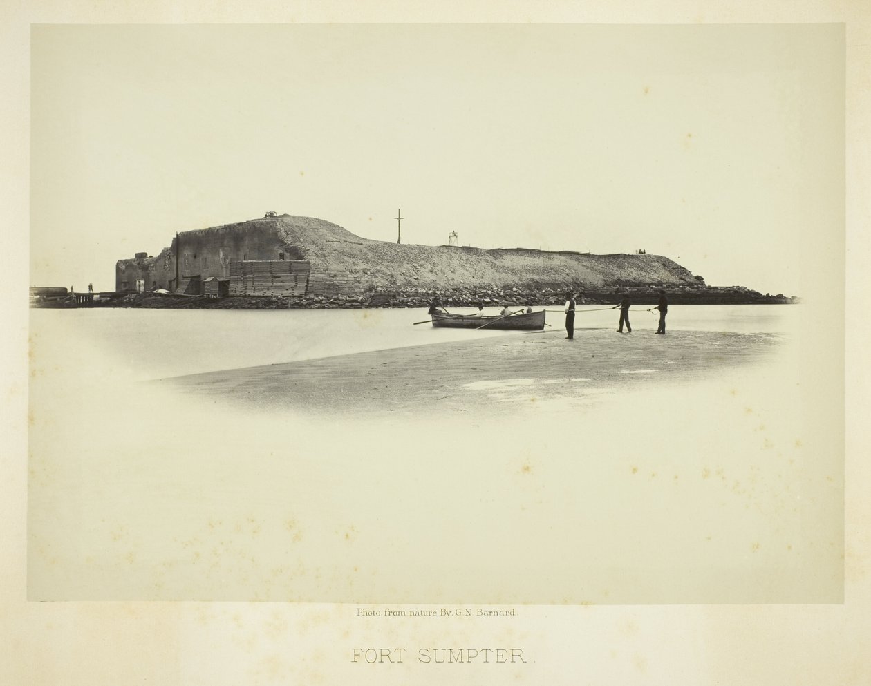 Fort Sumpter door George N. Barnard