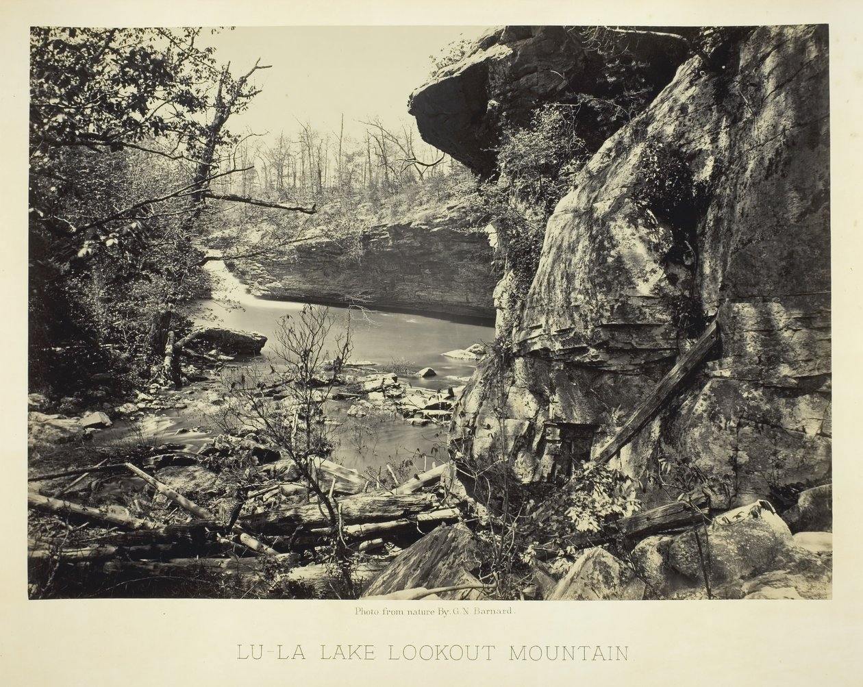 Lu-La Lake Lookout Mountain, 1864-1866 door George N. Barnard
