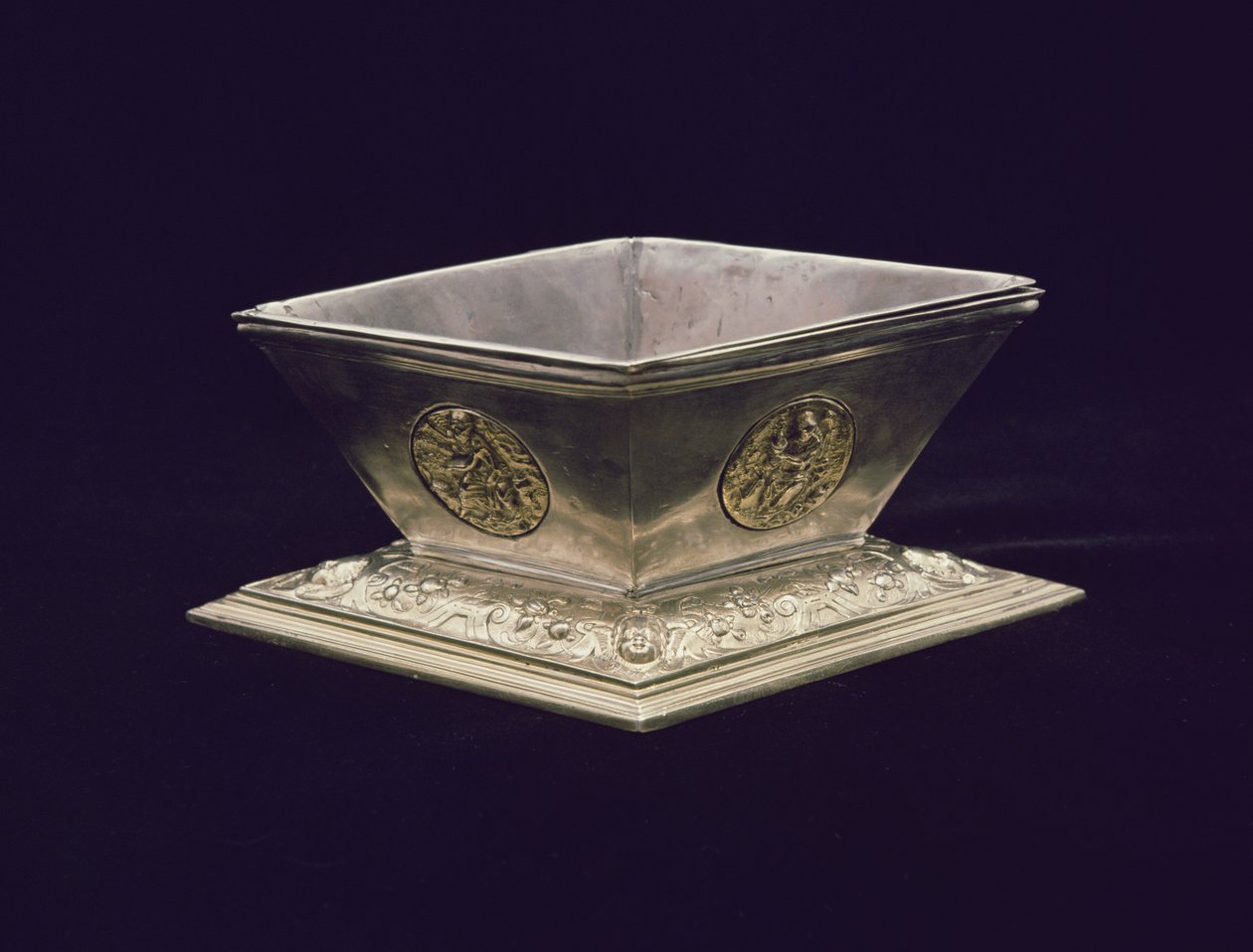 Zoutvat, naar Peter Flotman, Neurenberg, 1550 (zilver en verguld) door German School