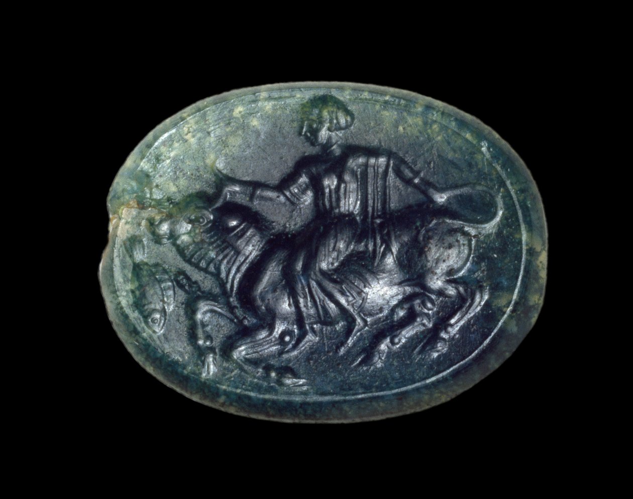 Scarabee met afbeelding van Europa en de stier, Grieks uit Cyprus, late archaïsche periode (jade) door Greek