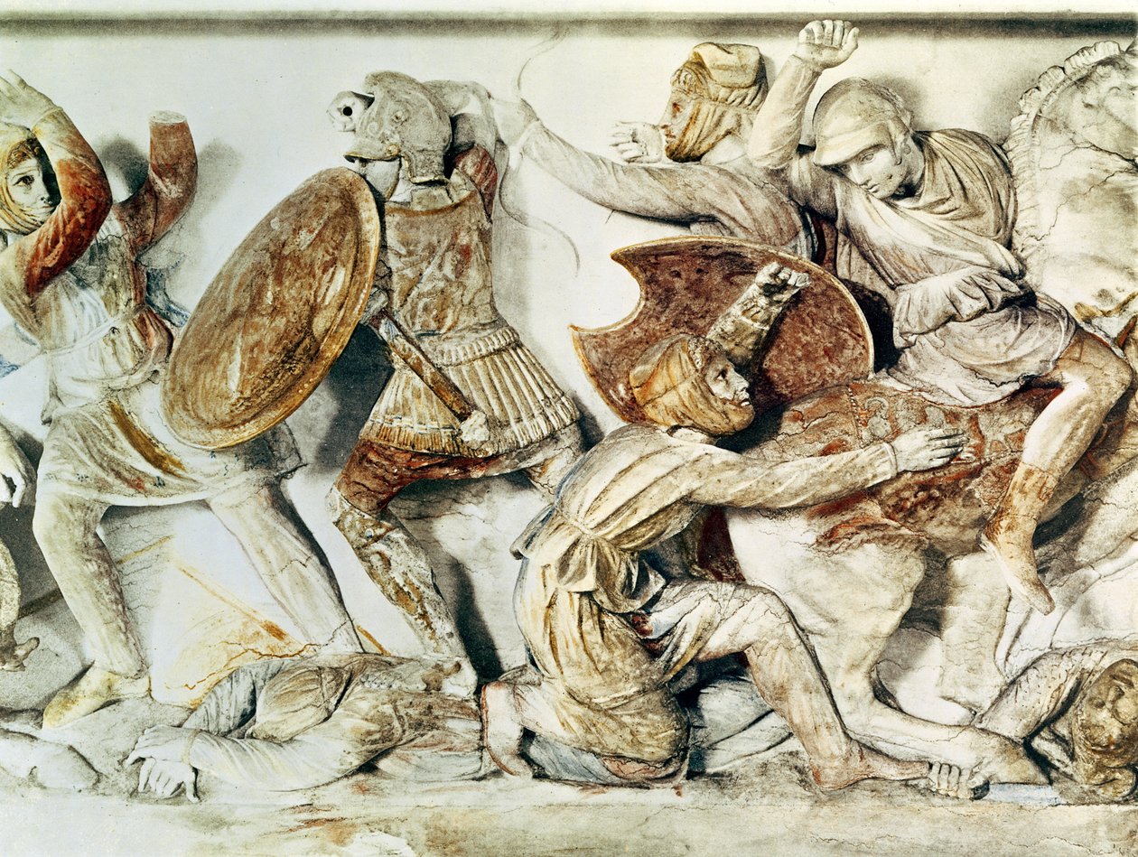De Alexander Sarcofaag die een gevechtsscène uitbeeldt, c.325-300 v.Chr. door Greek
