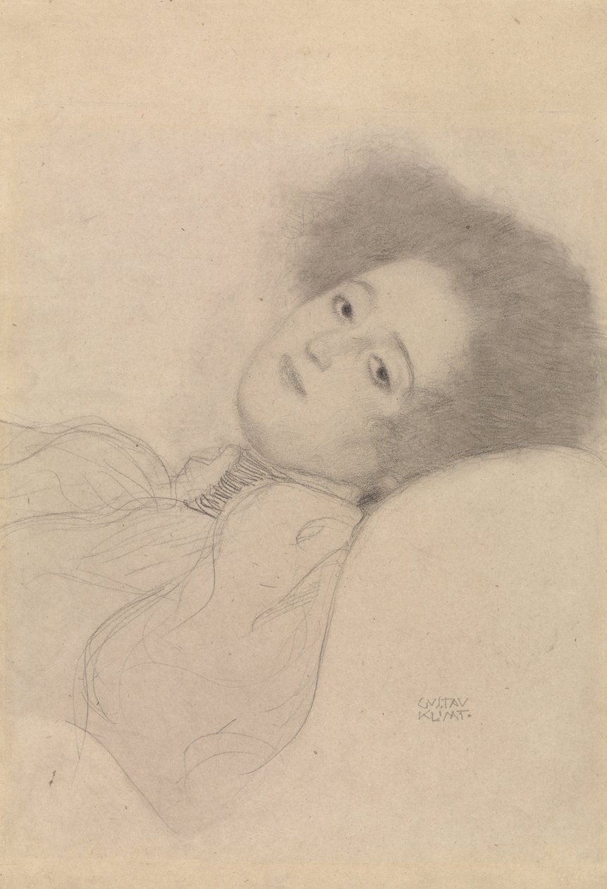 Portret van een jonge vrouw liggend door Gustav Klimt