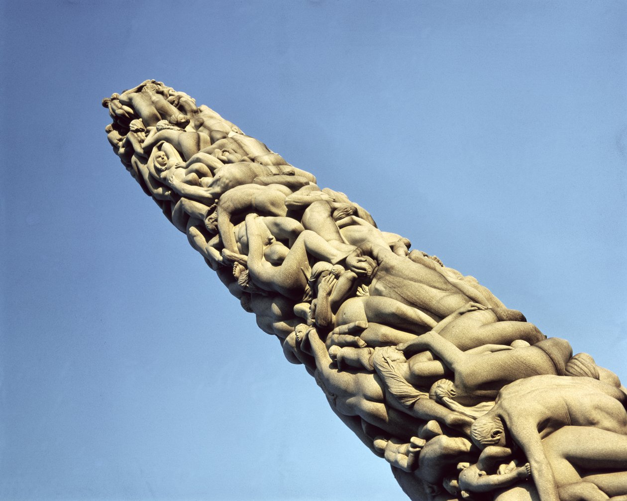 Uitzicht op de Monoliet door Gustav Vigeland