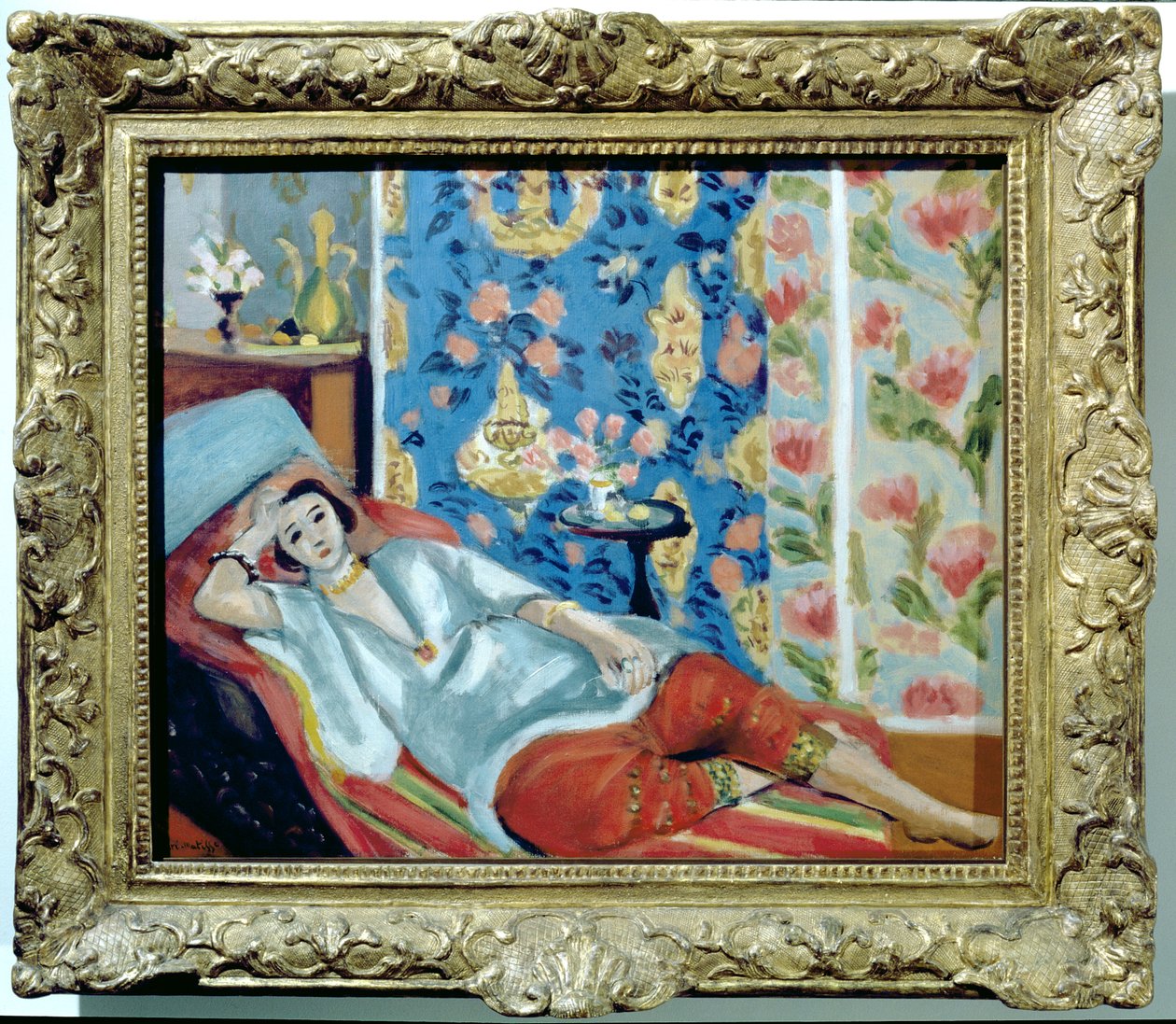 Odaliske in rode broek door Henri Matisse