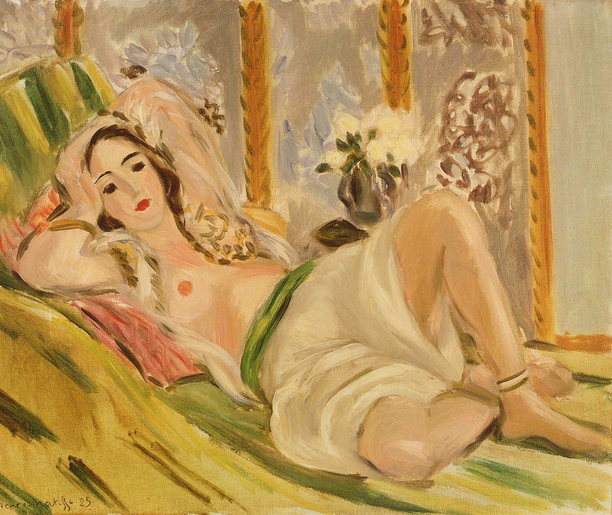 Odaliske met magnolia