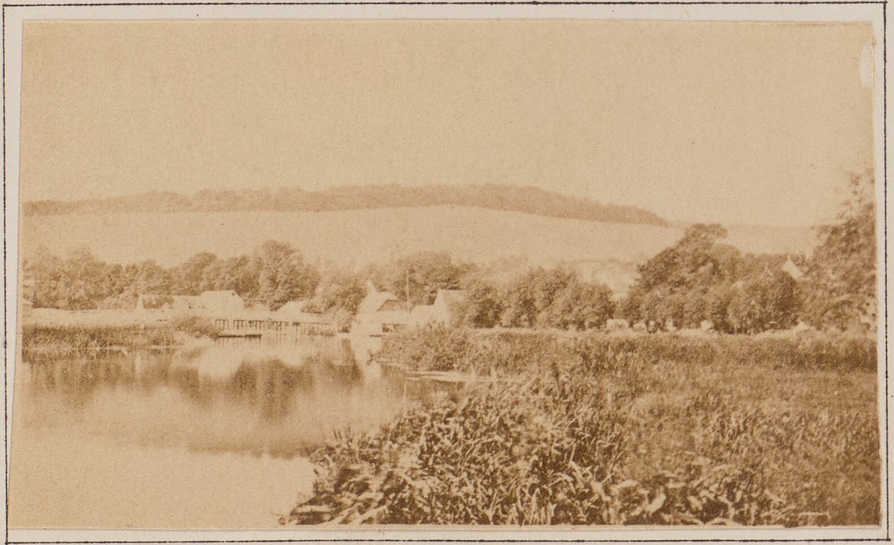 Streatley door Henry W. Taunt
