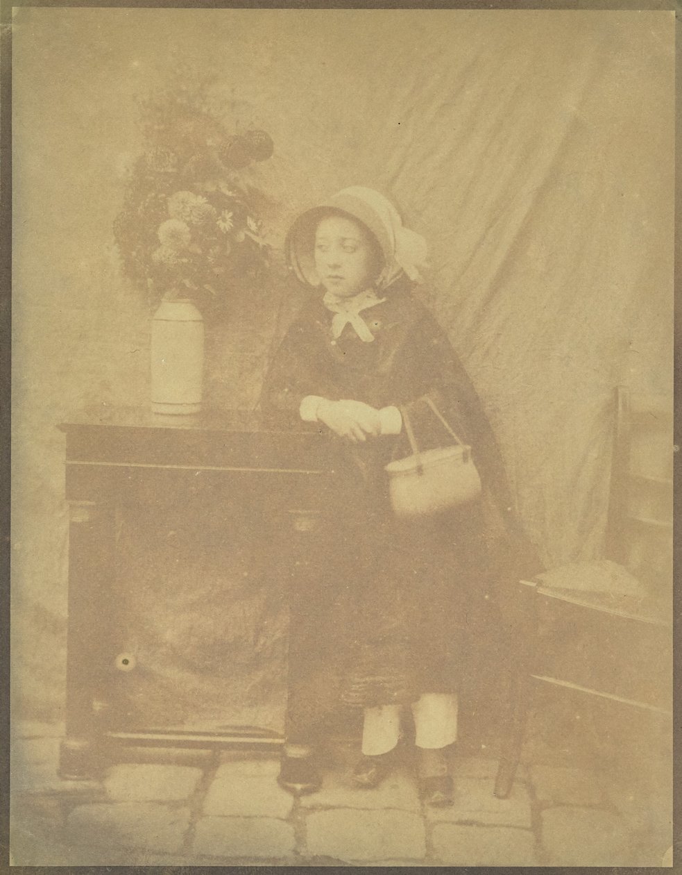 [Portret van Georgina Benoist ()]. door Hippolyte Bayard