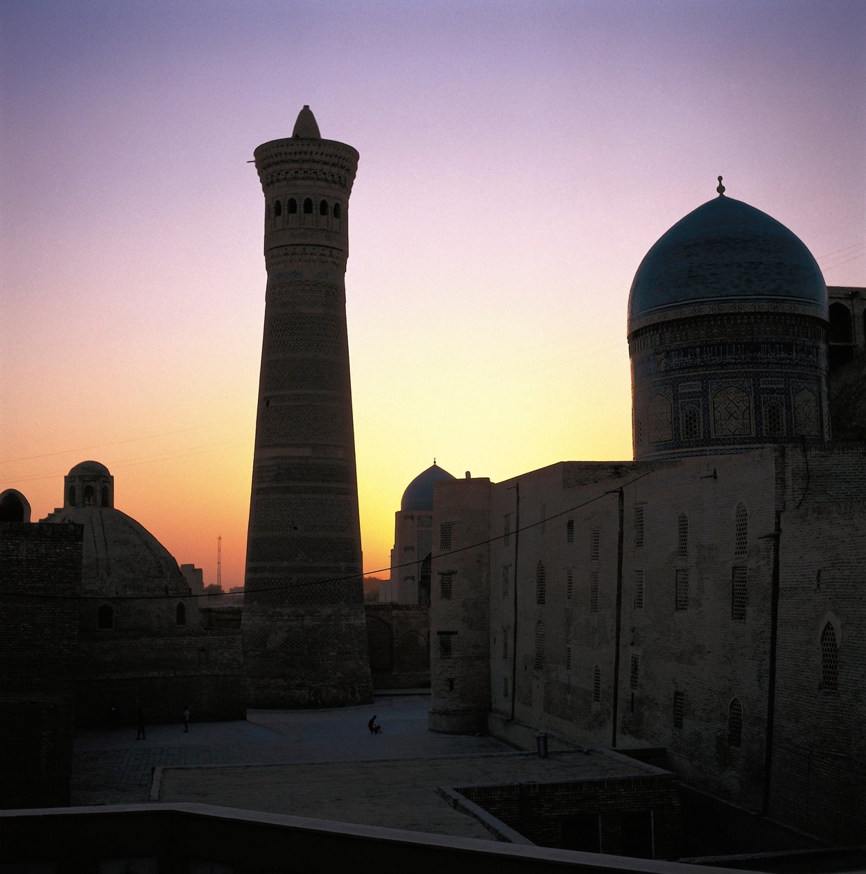 Kalyan Moskee, Bukhara, Oezbekistan door Islamic School