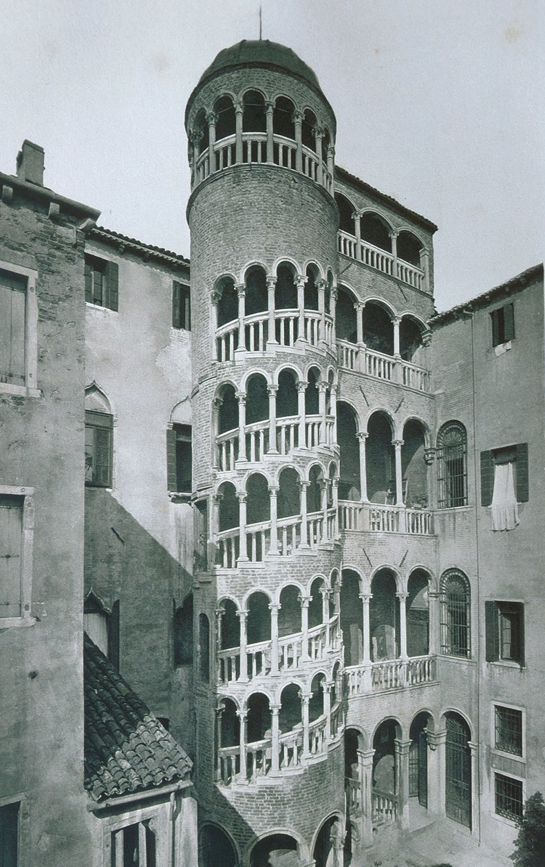 Uitzicht op Palazzo Contarini del Bovolo door Italian Photographer