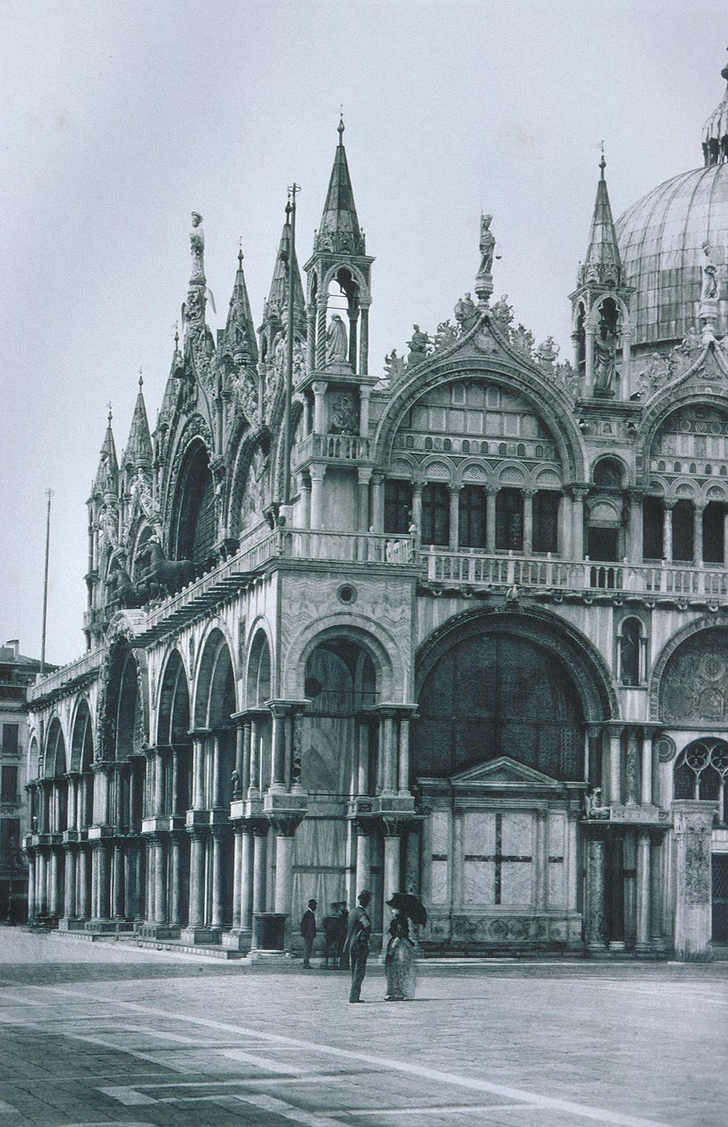 Uitzicht op de Basiliek van San Marco door Italian Photographer
