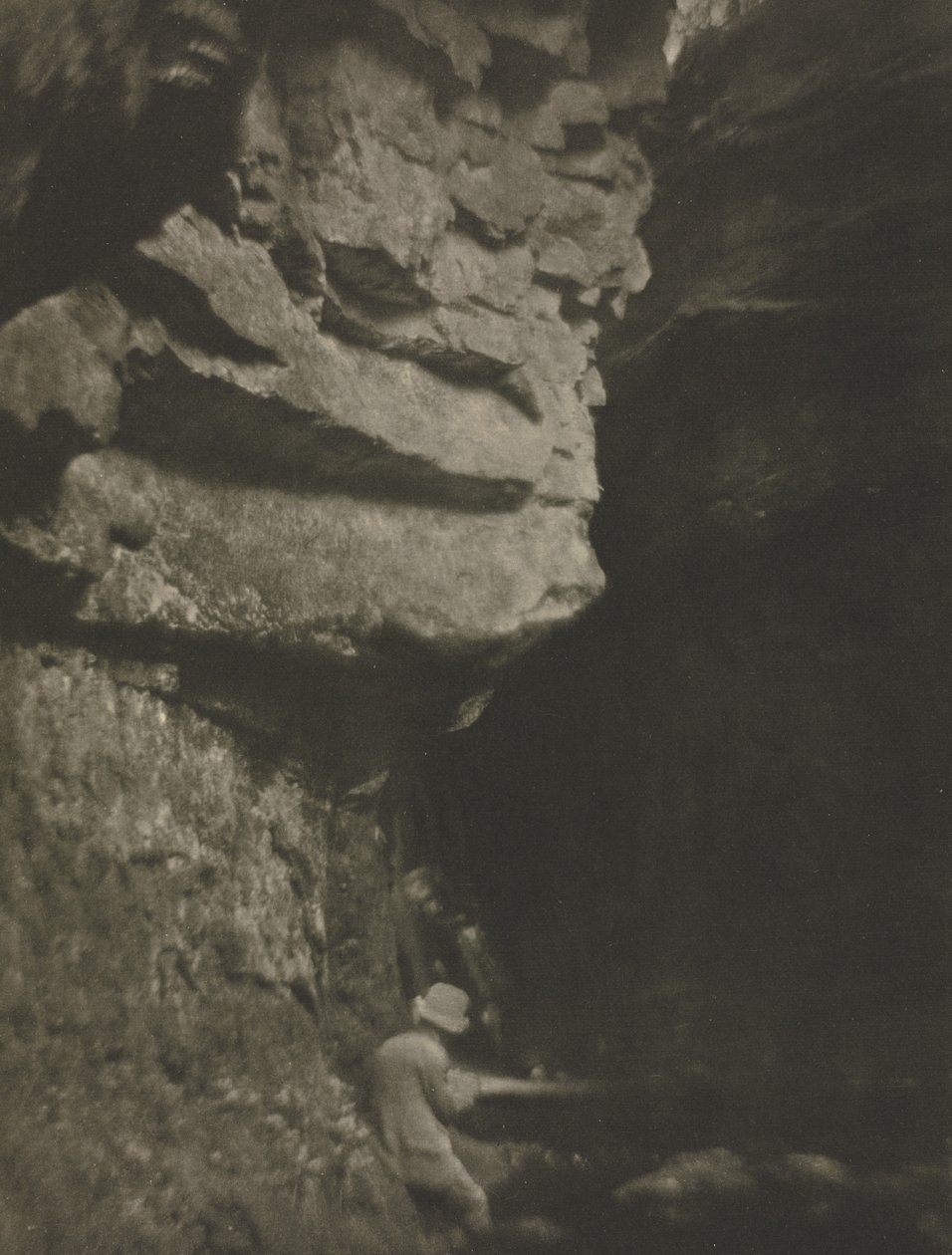 Camera Work: Man schetsend, 1910 door J. Craig Annan