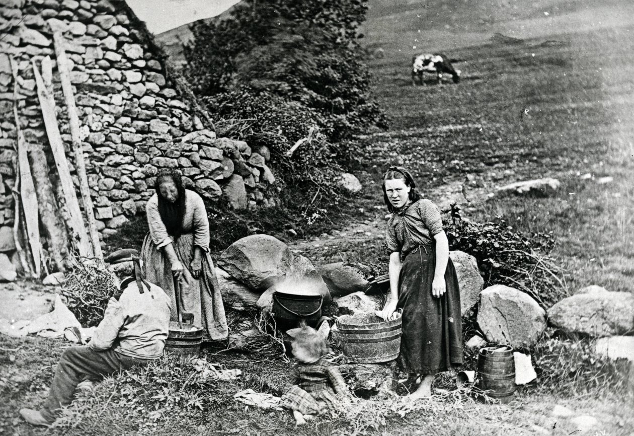 Schotse Crofters, ca. 1860-80 door James Valentine