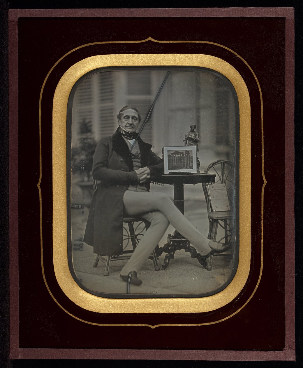 Zelfportret met daguerreotypie van het Forum Romanum door Jean Gabriel Eynard