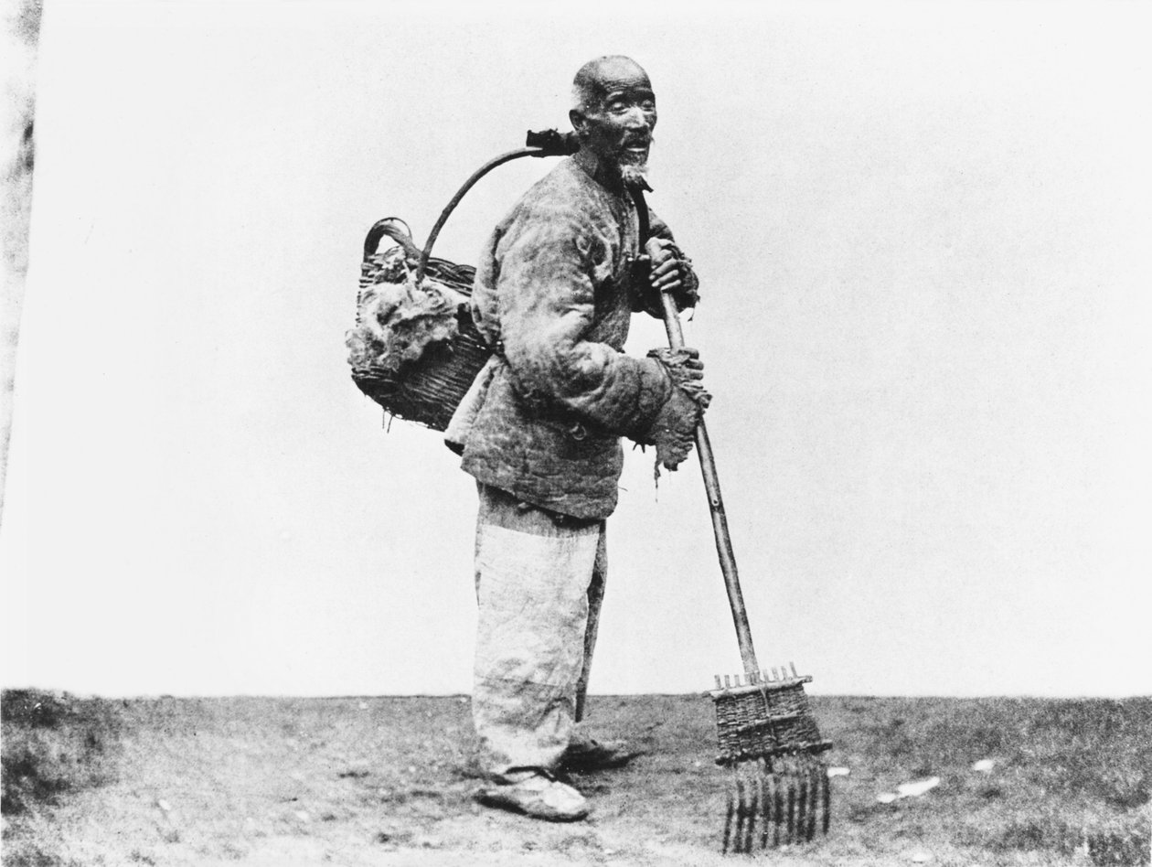 Een Chinese dagarbeider, ca. 1870 door John Thomson