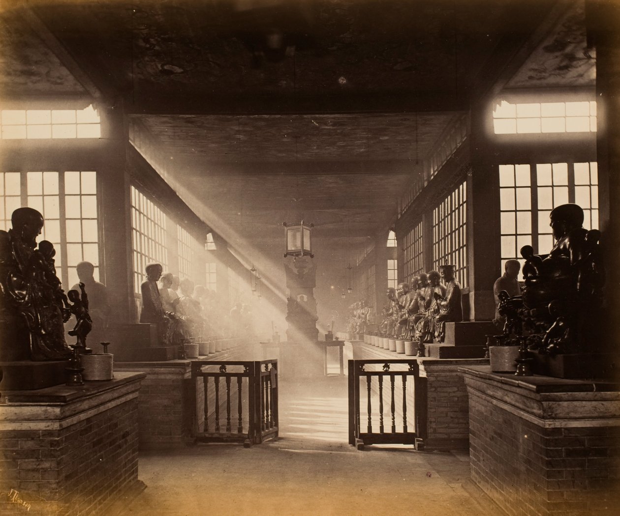 Wah Lum Chu, Kanton door John Thomson