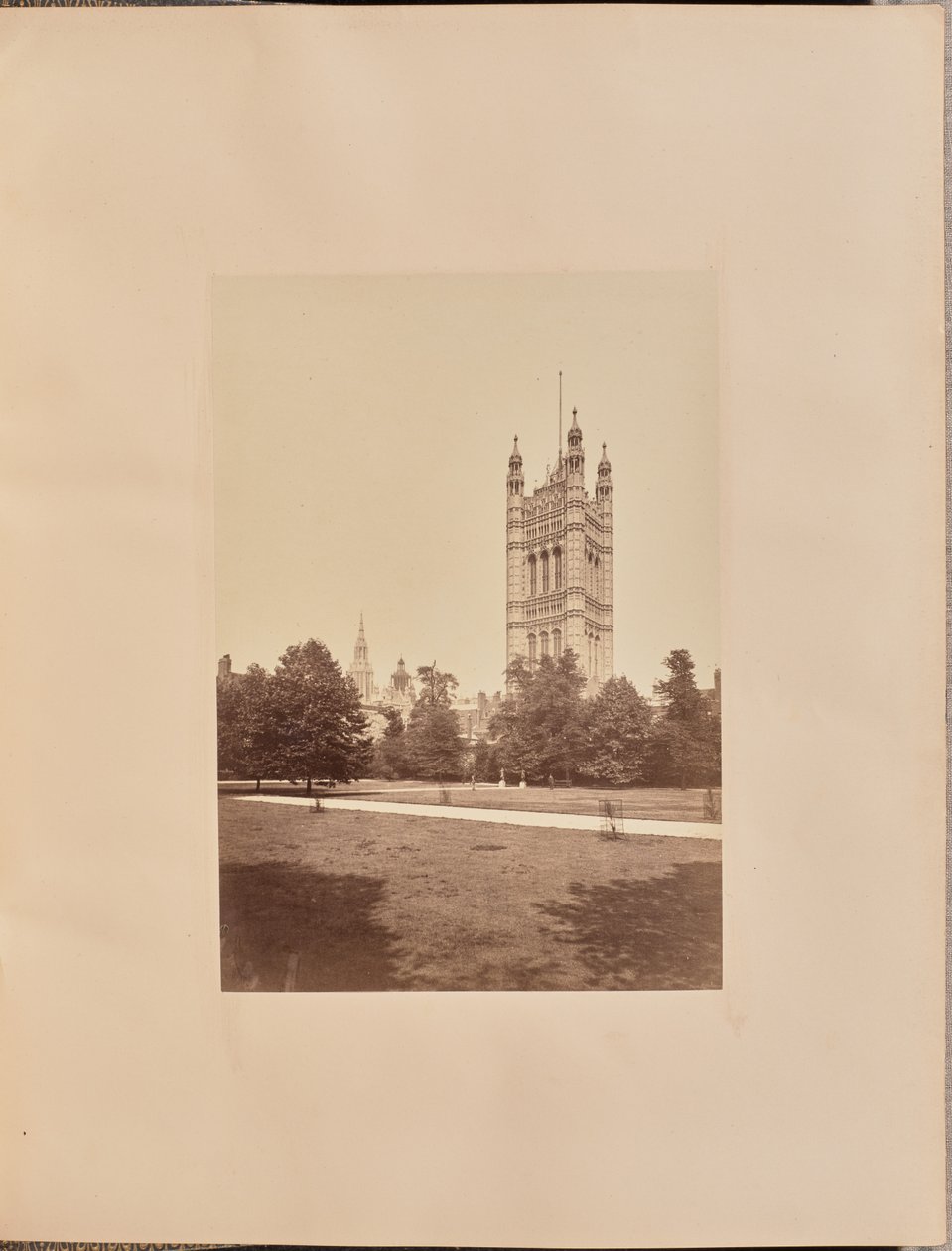 De Victoria toren door John Harrington