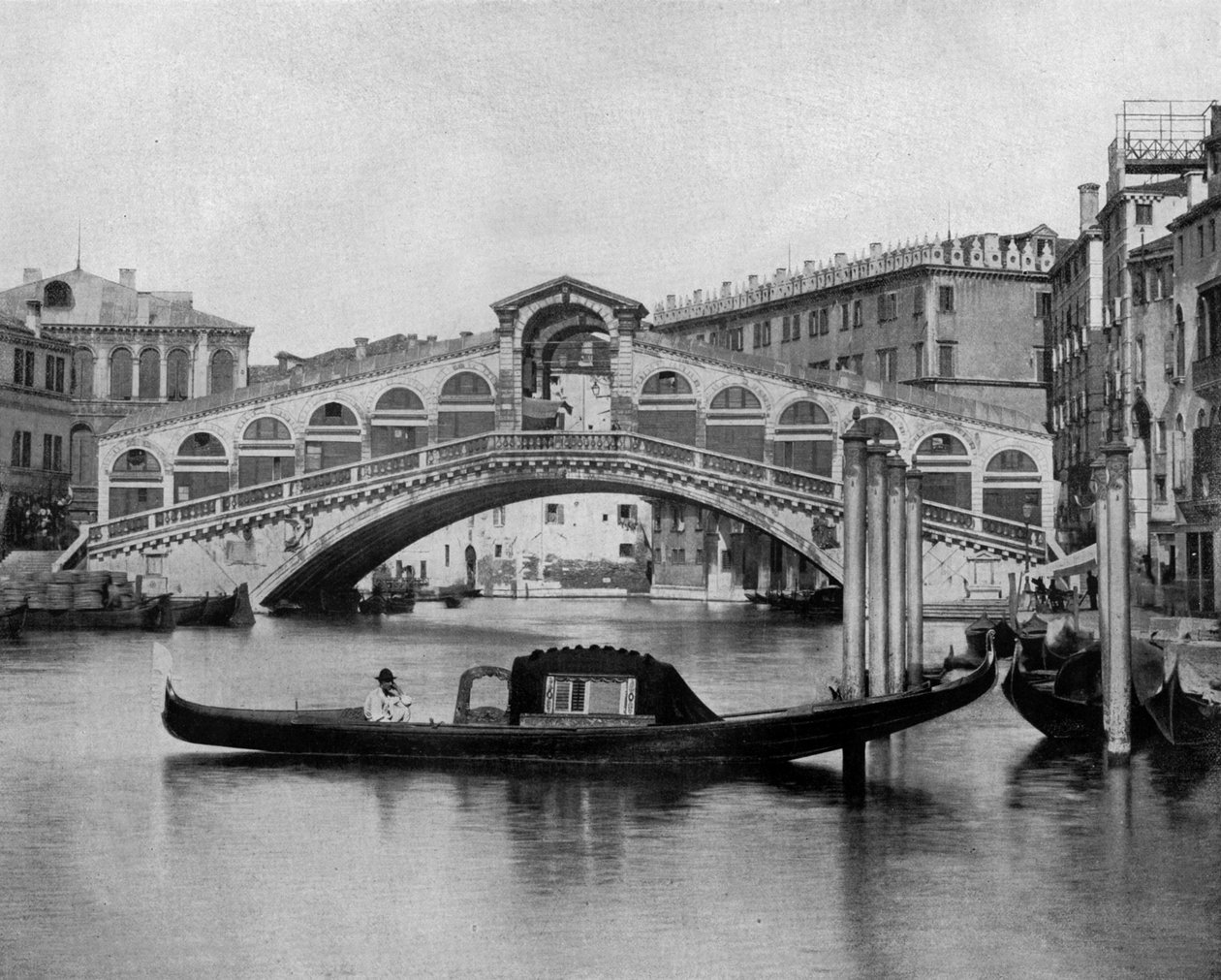 Rialtobrug in Venetië door John Lawson Stoddard