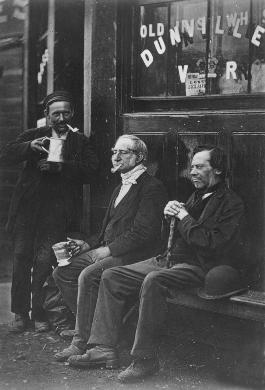 Muurwerkers, ca. 1877 (zwart-wit foto) door John Thomson