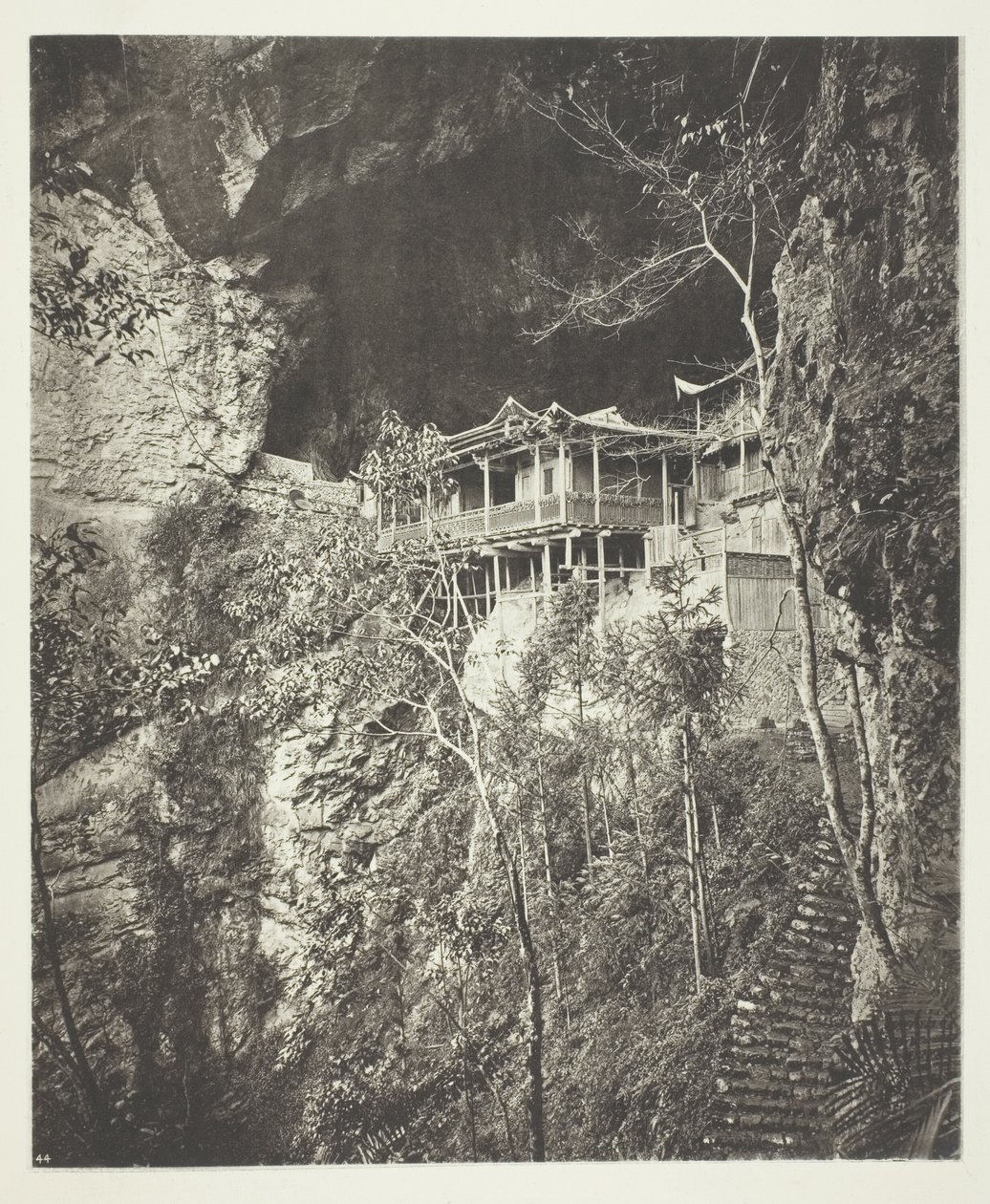 Yuenfu-klooster door John Thomson