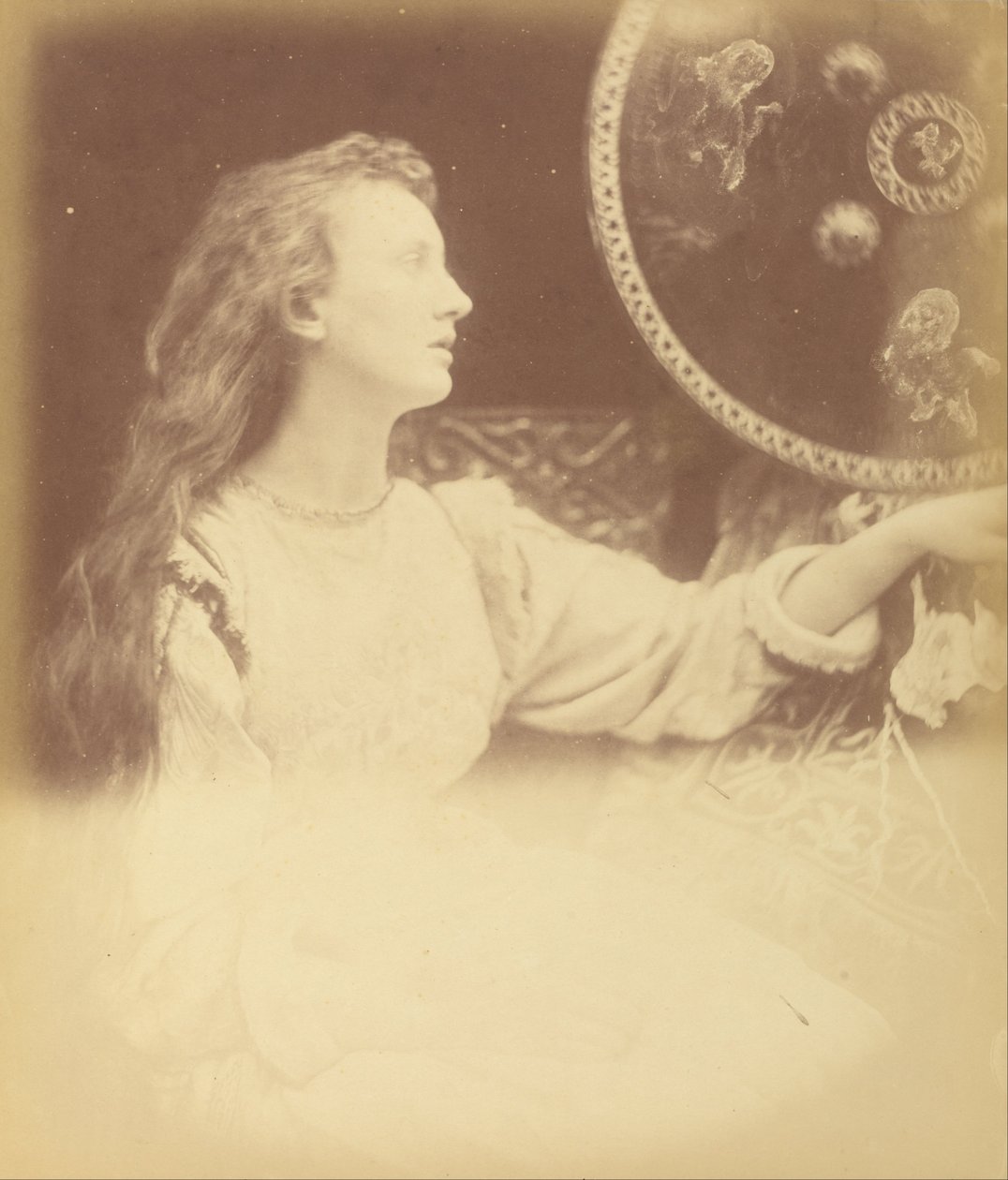 Elaine de Lelie door Julia Margaret Cameron