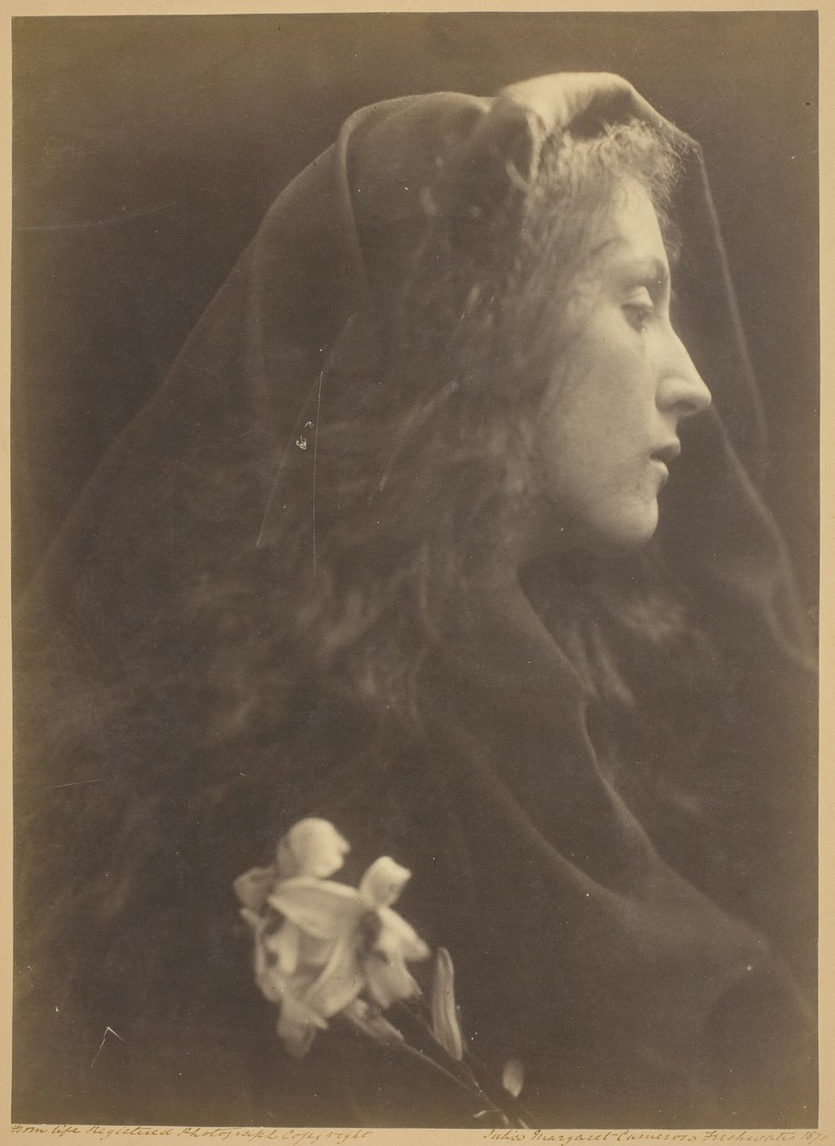 De engel bij het graf door Julia Margaret Cameron