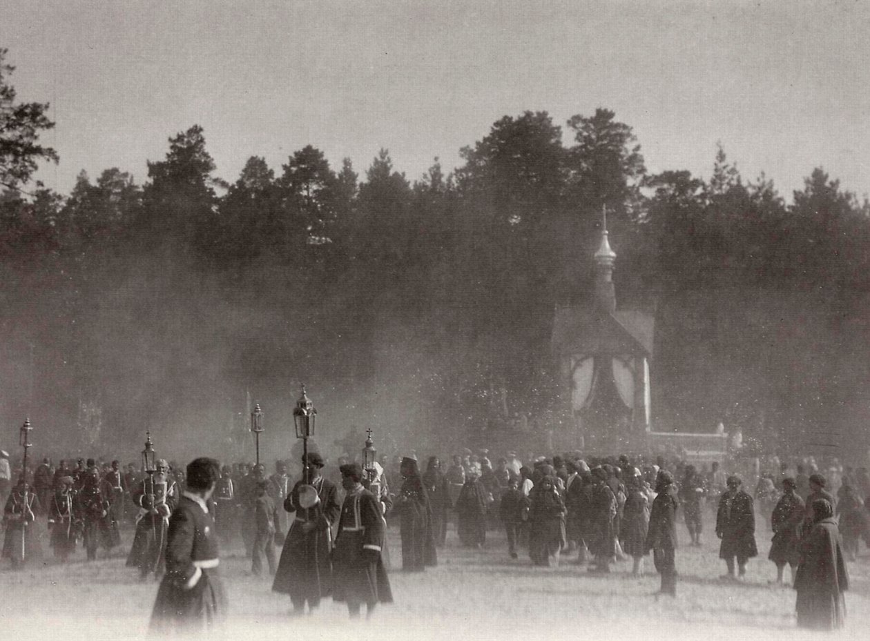 Paasprocessie, Sarov-klooster, Rusland, 1903 door K. von Hahn