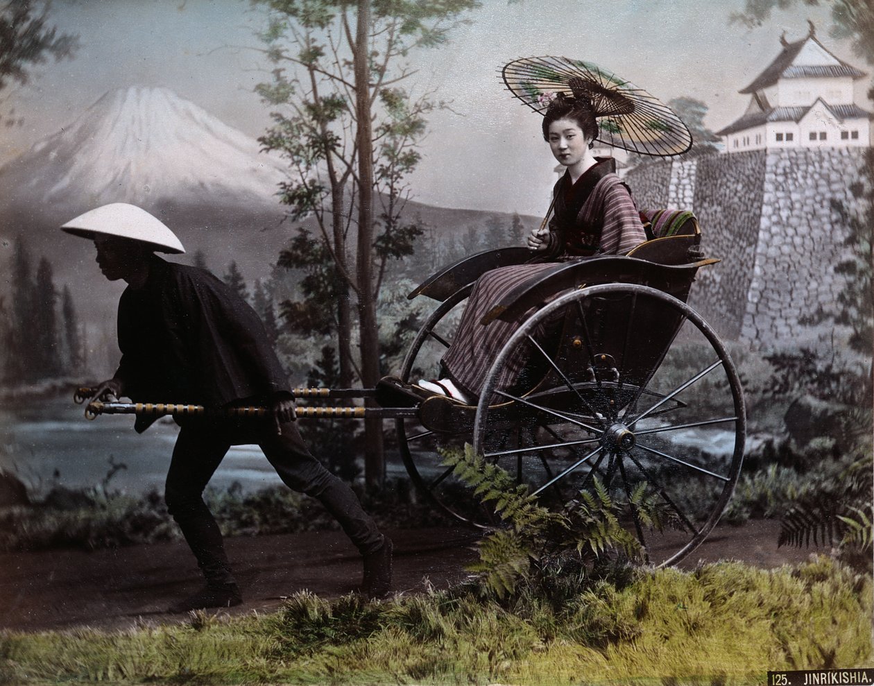 Jonge Japanse vrouw in een riksja, ca. 1890 door Kusakabe Kimbei