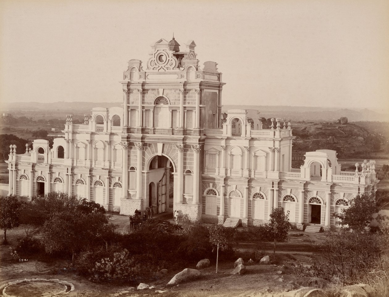 Poort, paleis Faluknuma door Lala Deen Dayal
