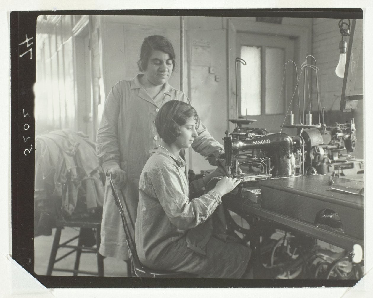 Fabrieksarbeiders door Lewis Wickes Hine