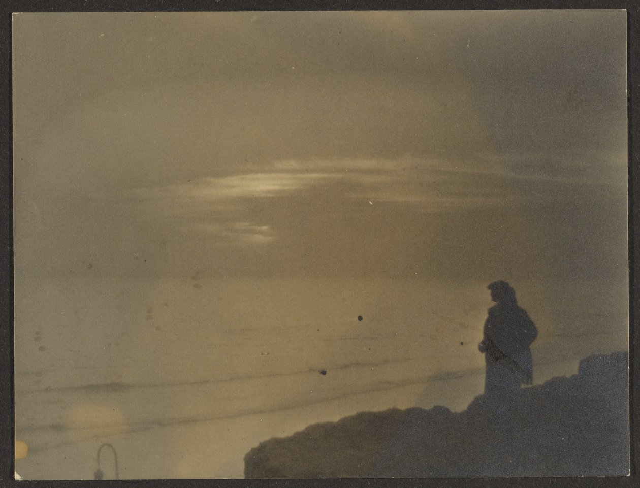 [Figuur Bekijken Zonsondergang]. door Louis Fleckenstein