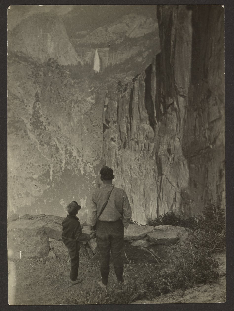 Nevada watervallen vanaf Ledge Trail, Yosemite door Louis Fleckenstein
