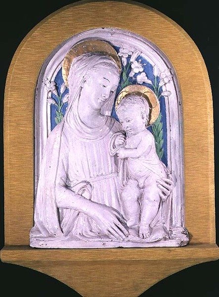 Madonna en Kind door Luca Della Robbia