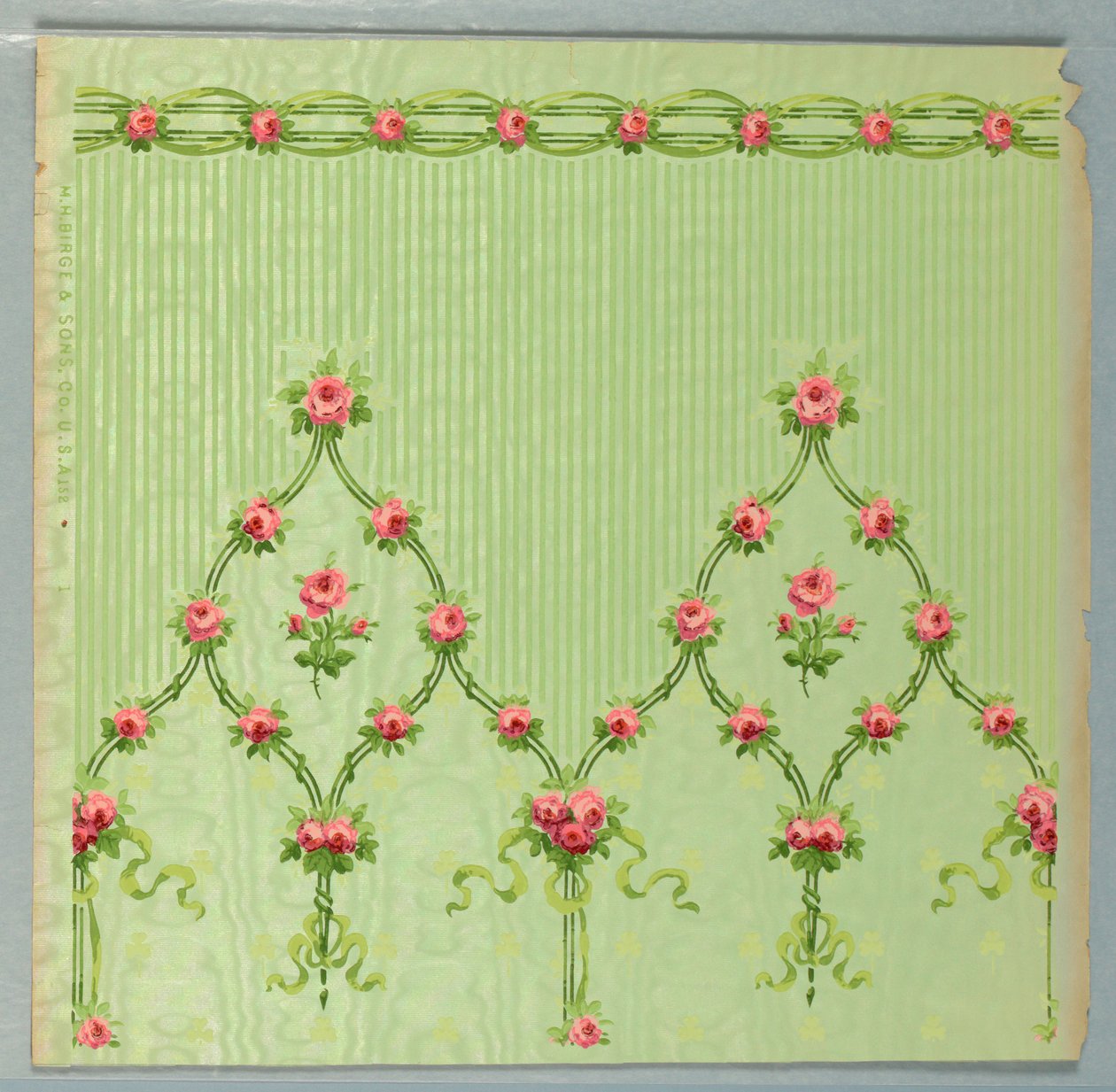 Wandbekleding en Fries (VS), 1905-1920 door Made by M.H. Birge and Sons Co.