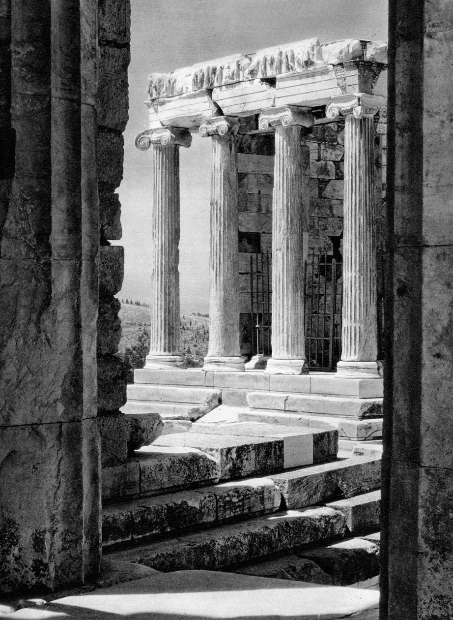 Tempel van Nike, Athene, 1937 door Martin Hurlimann