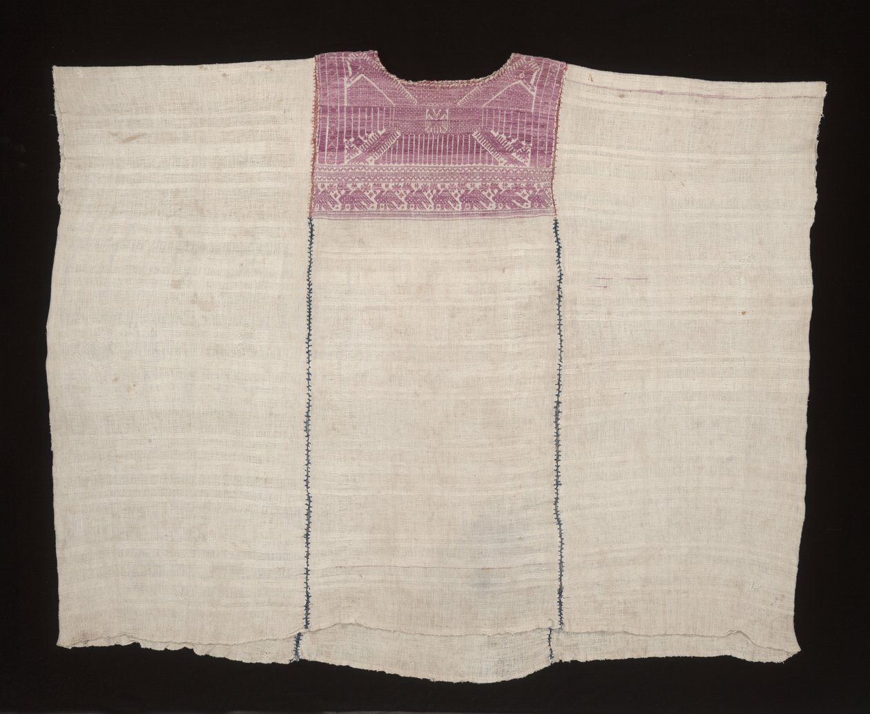 Cofradia huipil, waarschijnlijk ca. 1875 (katoen, zijde) door Mayan Mayan