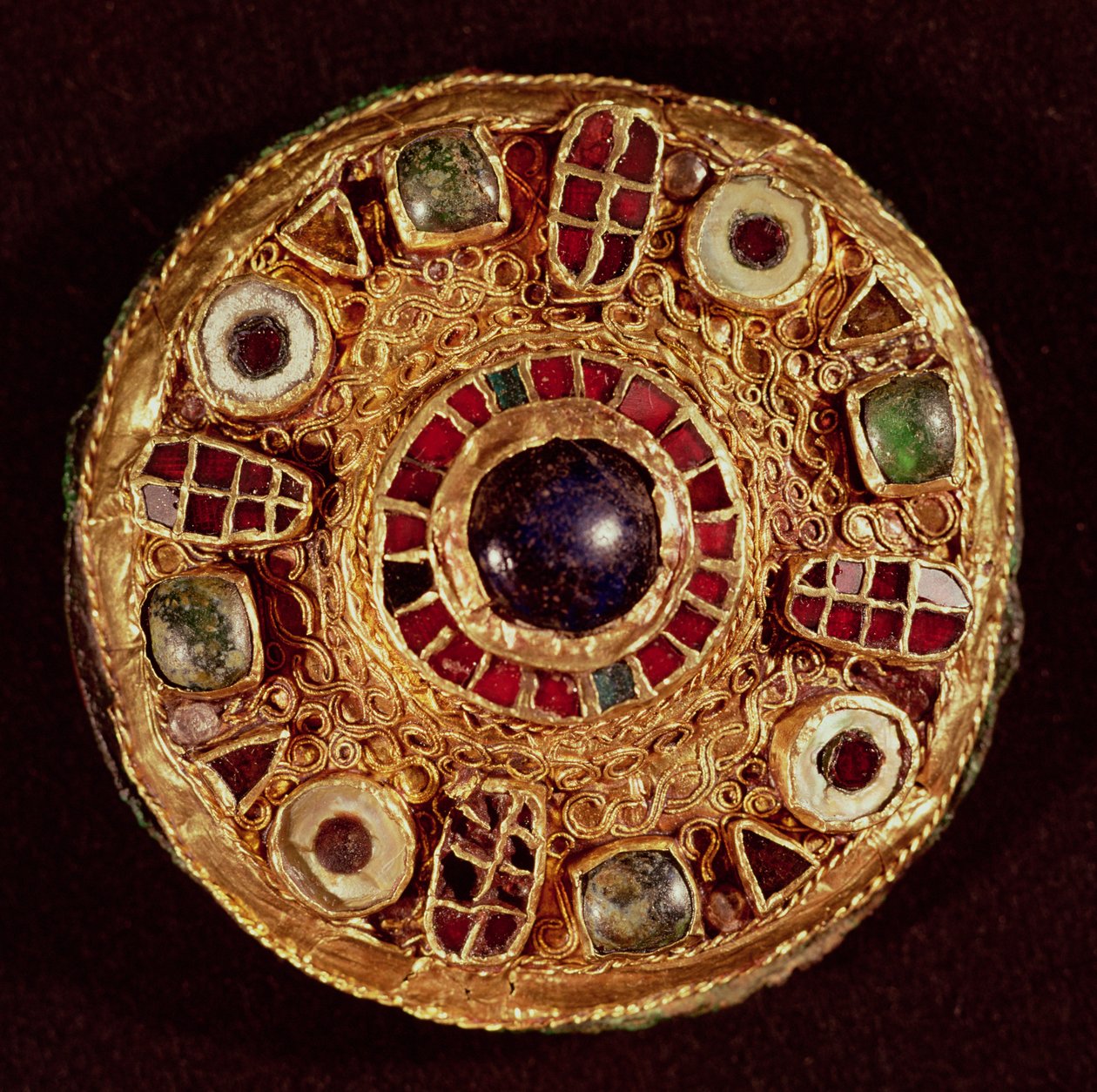 Ronde broche door Merovingian