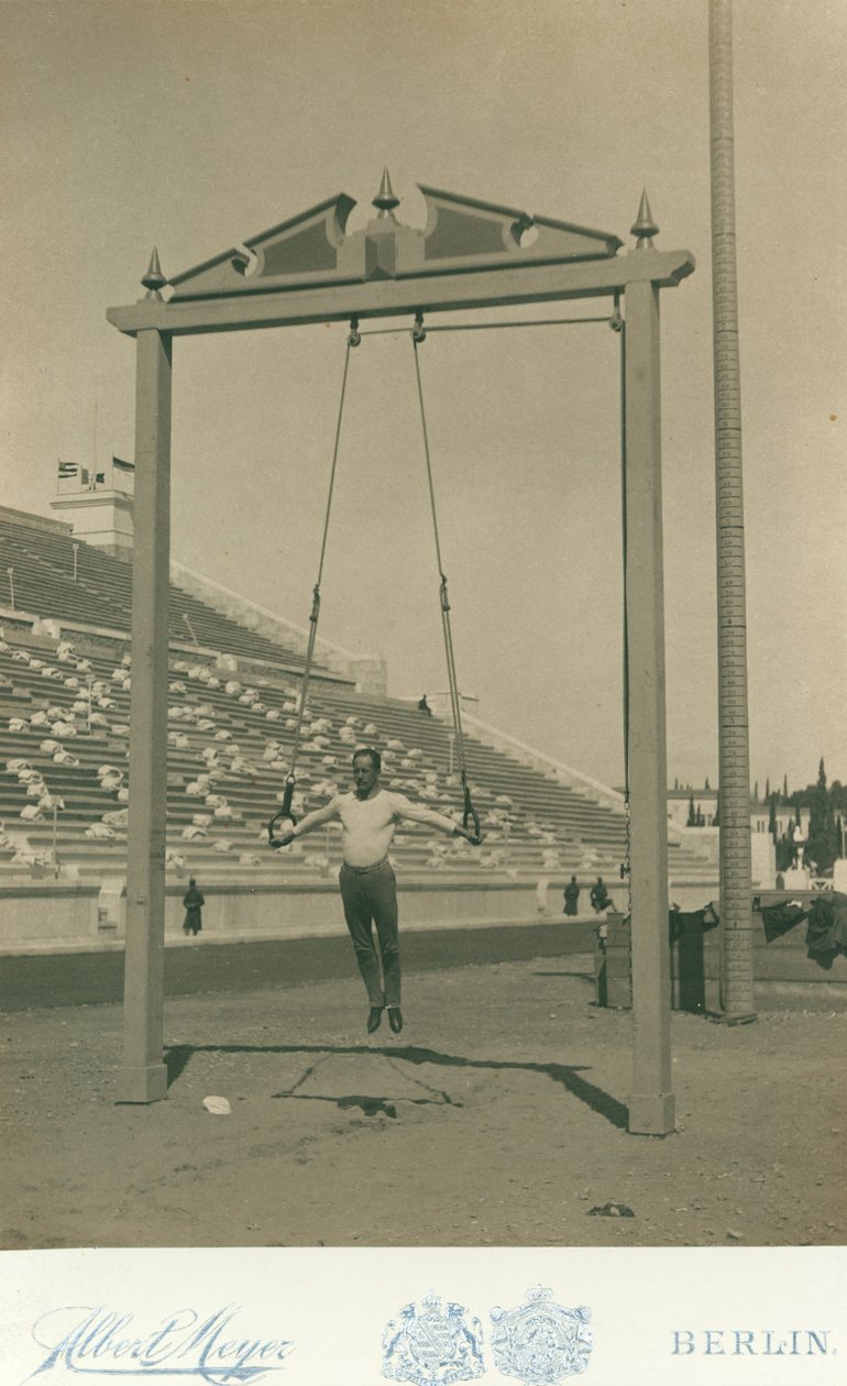 Olympische Spelen, 1896; de atleet Herman Weingartner, derde in de ringen door Meyer Albert