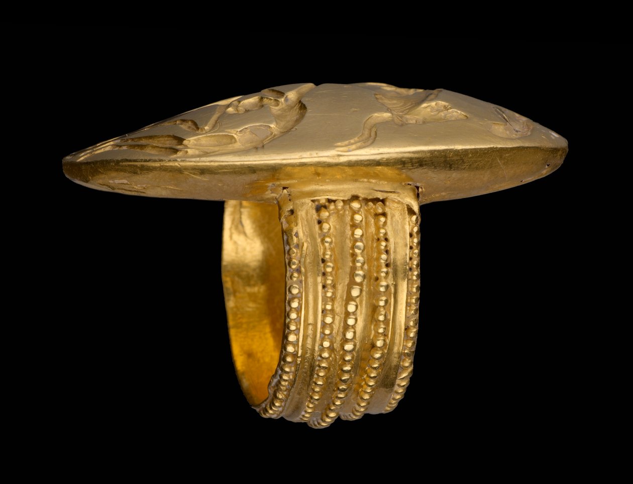 Zegelring met een stierspringtafereel, laat-Minoïsch, c.1500 v.Chr. door Minoan