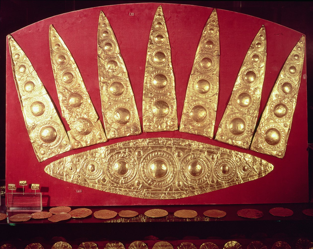 Tiara uit Graf III, Grafcirkel A, Mycene, ca. 16e eeuw v.Chr. door Mycenaean