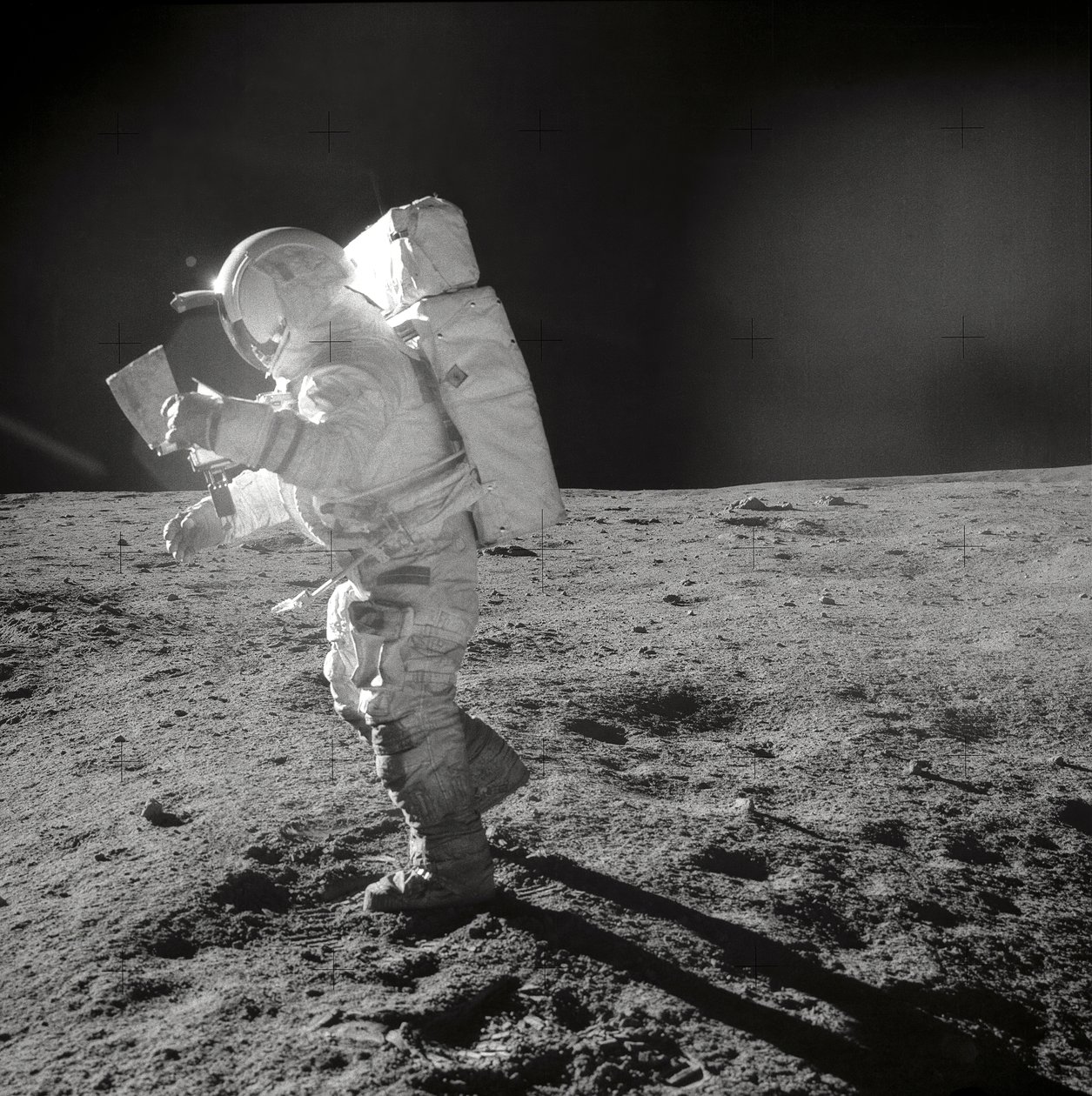 Apollo 14 - NASA, 1971 door NASA Images